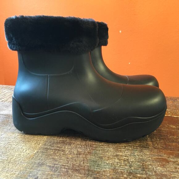 Noize Fur Lined Rain Boot Womens 37 7 Black Warm Weather Waterproof Vegan Ankle - Picture 1 of 9